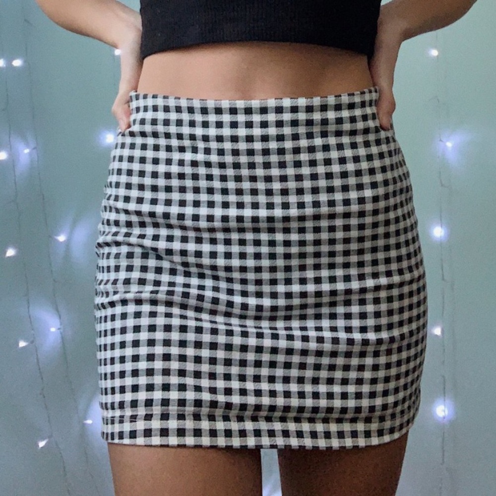 forever 21 mini checkered skirt